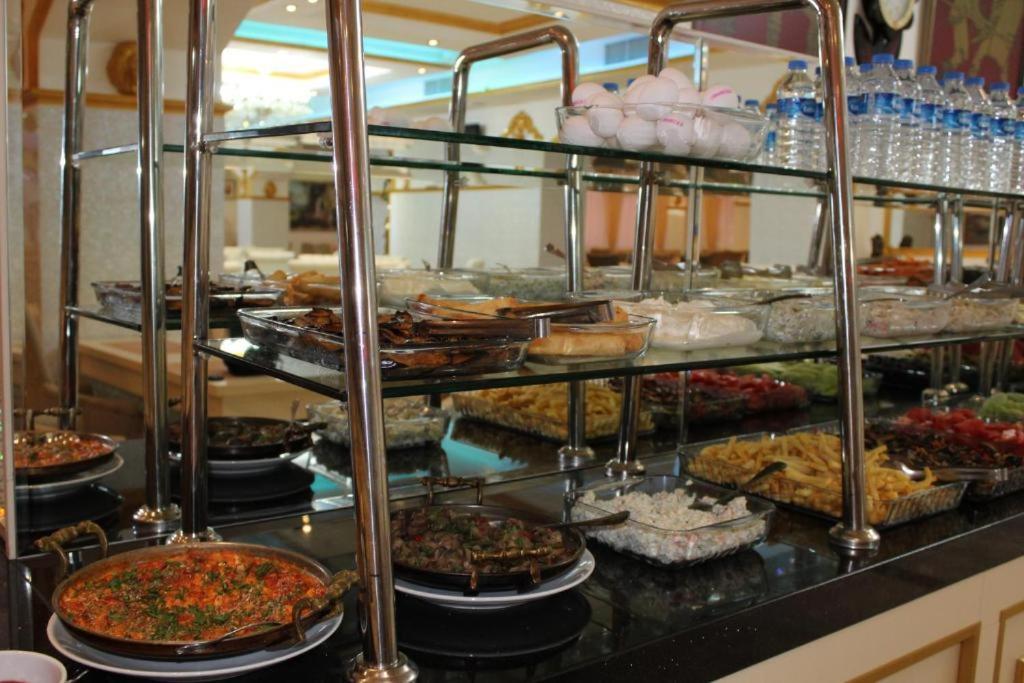 באטומי Hotel Genatsvale מראה חיצוני תמונה