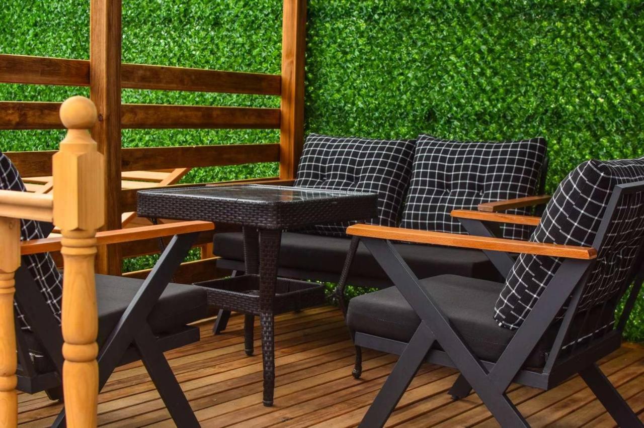 באטומי Hotel Genatsvale מראה חיצוני תמונה