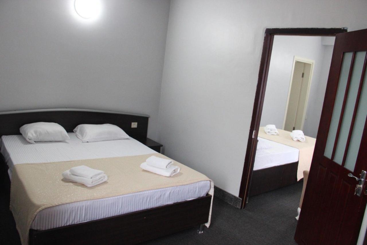 באטומי Hotel Genatsvale מראה חיצוני תמונה