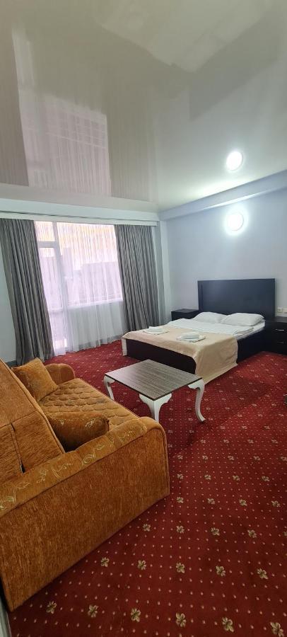 באטומי Hotel Genatsvale מראה חיצוני תמונה