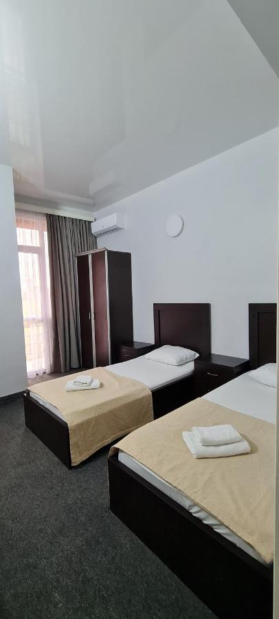 באטומי Hotel Genatsvale מראה חיצוני תמונה
