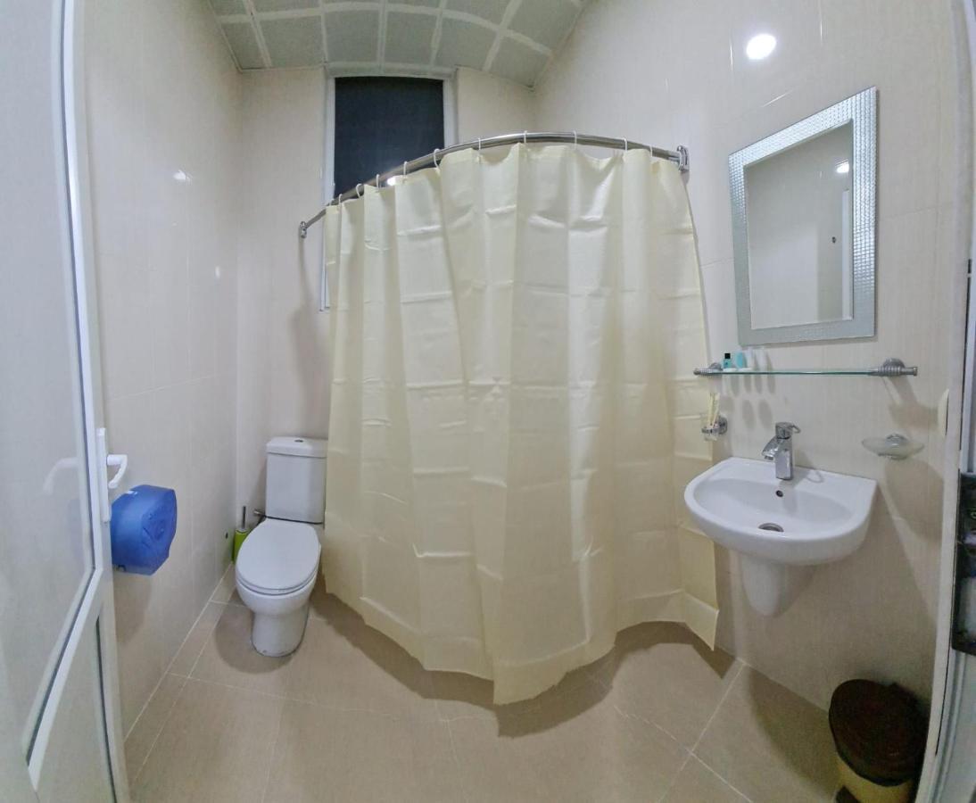 באטומי Hotel Genatsvale מראה חיצוני תמונה